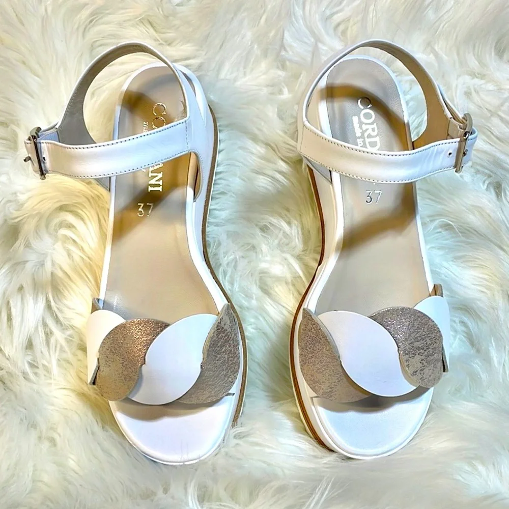 NIB Cordani Calzature pure white open toe ankle str flatform leather gold 37 / 7